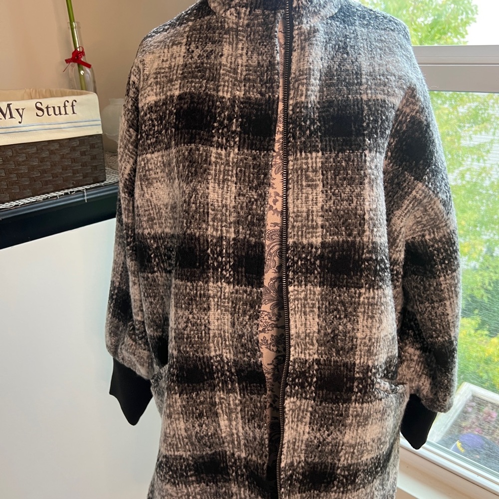Plaid jacket - Picture 2 of 7